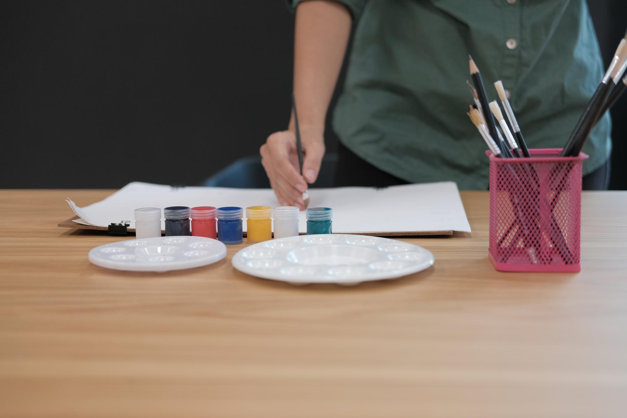 Consultation notes and tasting plate